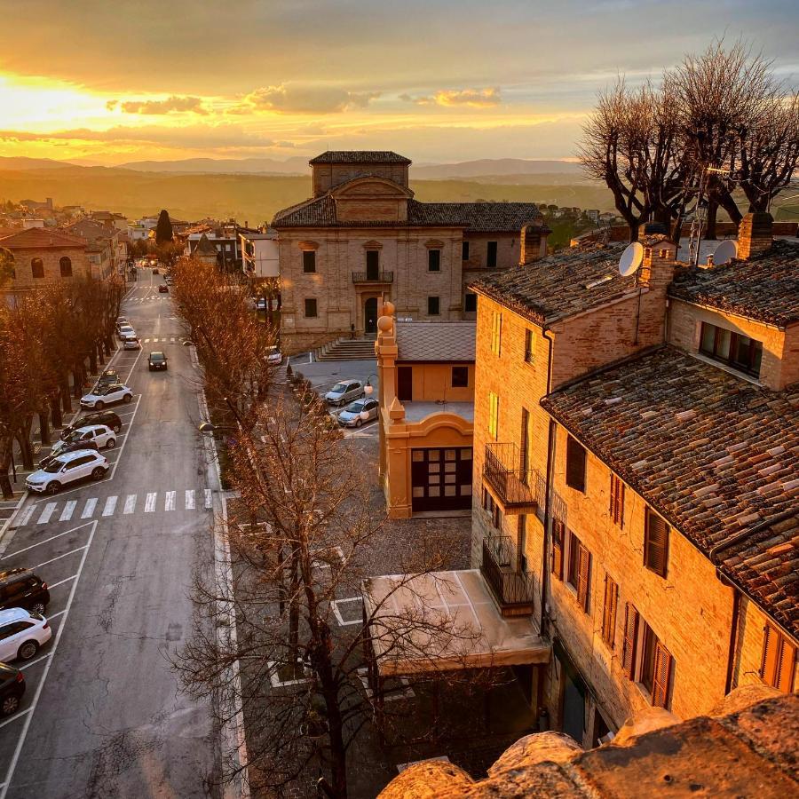 B&B Terrazza Sul Borgo Mogliano Eksteriør bilde