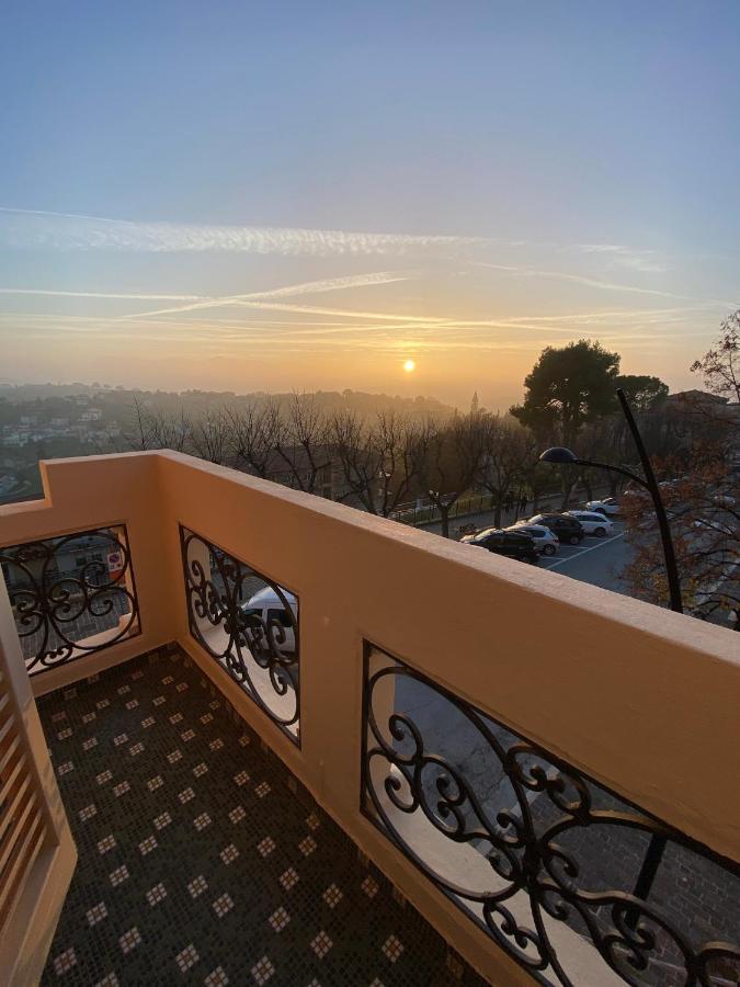 B&B Terrazza Sul Borgo Mogliano Eksteriør bilde