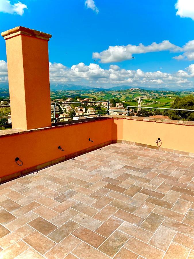 B&B Terrazza Sul Borgo Mogliano Eksteriør bilde