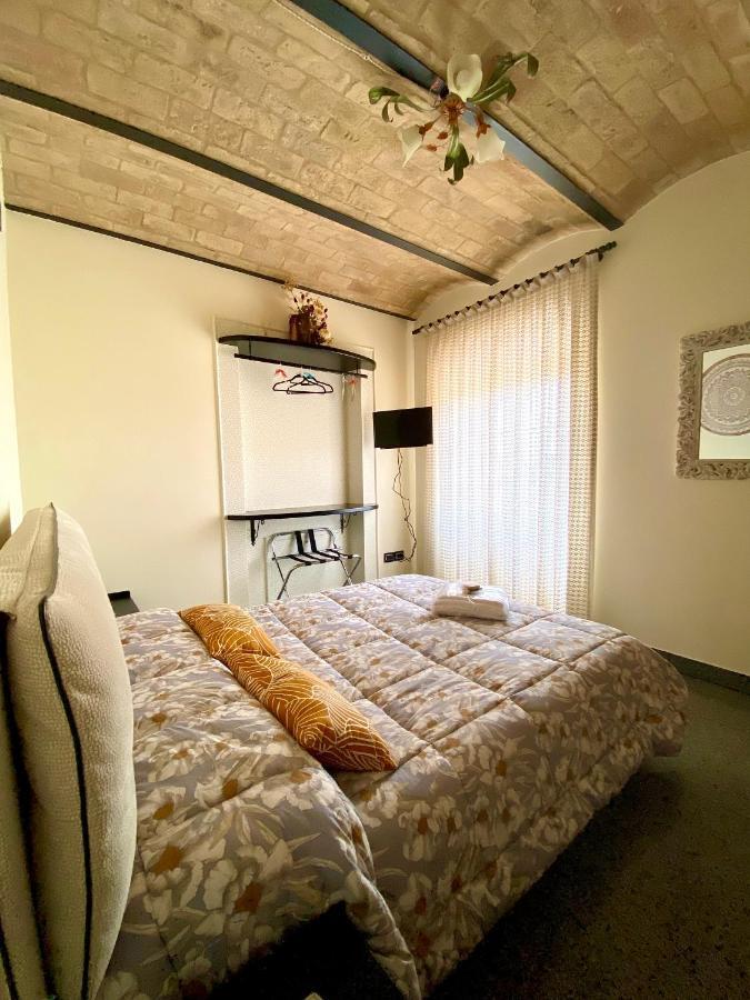 B&B Terrazza Sul Borgo Mogliano Eksteriør bilde