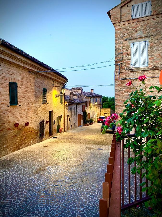 B&B Terrazza Sul Borgo Mogliano Eksteriør bilde